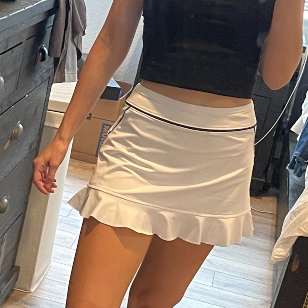 White golf/tennis skirt